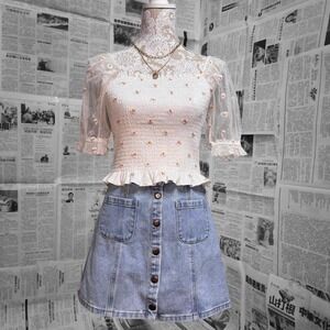 Altar'd State White Daisy Embroidered Mesh Puff Sleeve Smocked Top Women's XS